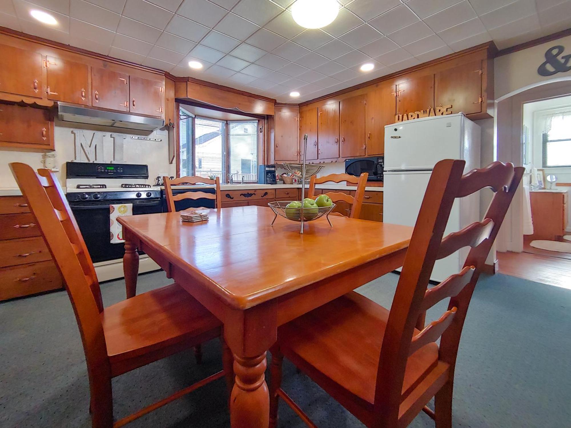 Huge Historic, W/Large Yard & Close To Beach Manistee Exterior foto